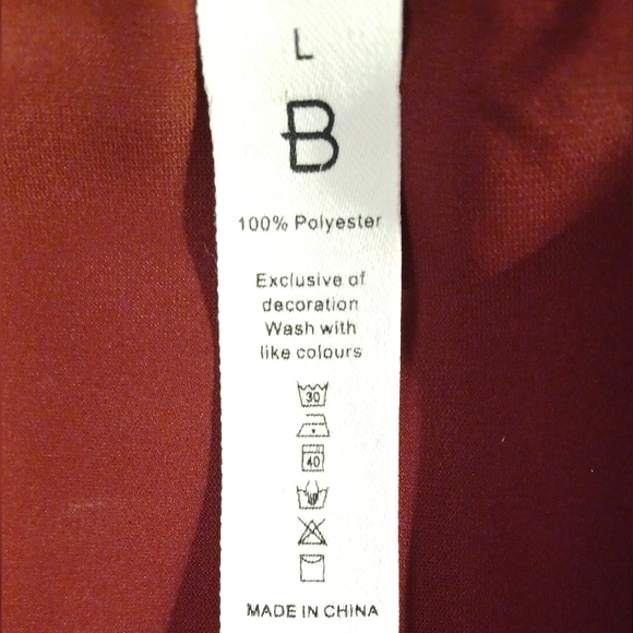 B Women's Burgundy V-Neck Button Front Midi Dress. Size L - Picture 9 of 9